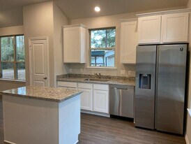 11375 Underwood St in Willis, TX - Building Photo