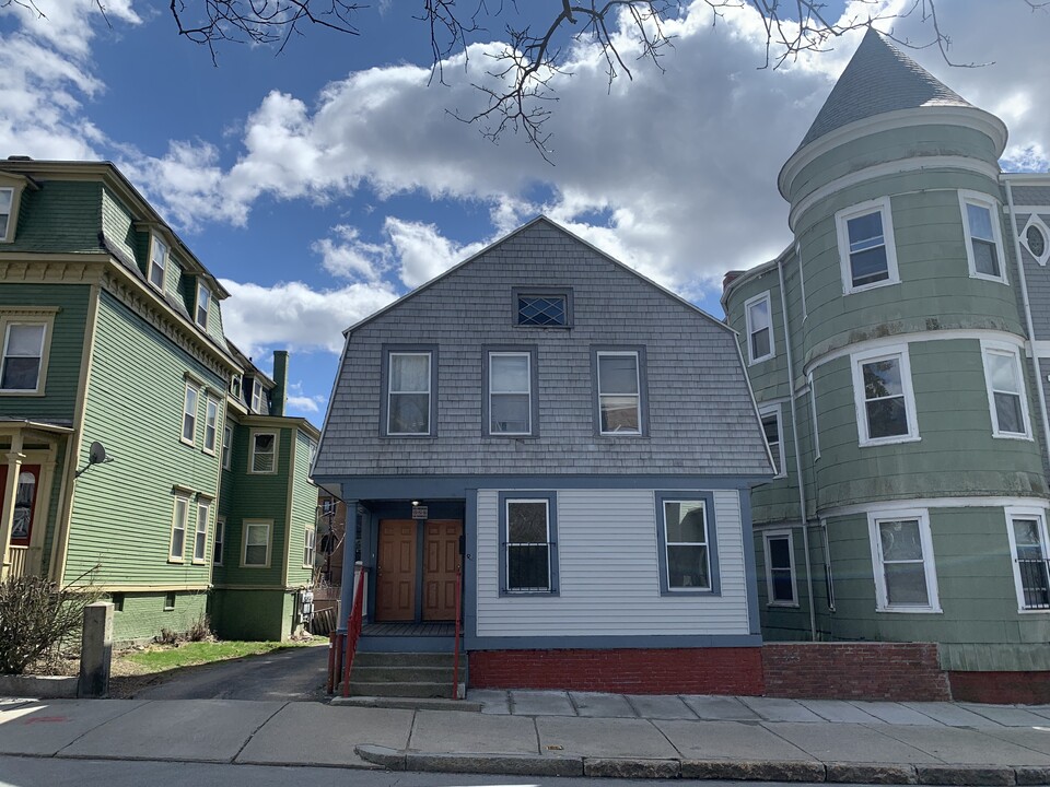 86 Elm St in Worcester, MA - Foto de edificio