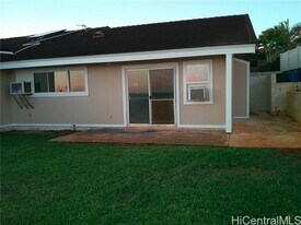 98-506-506 Lulu St in Aiea, HI - Building Photo