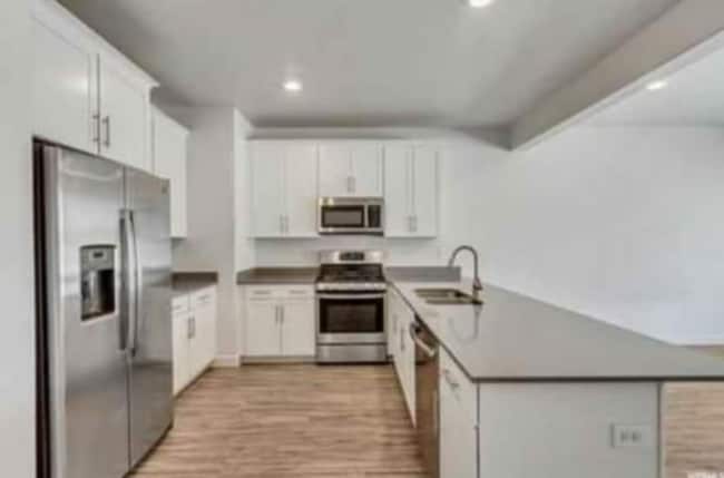 property at 988 Sapphire Peak Dr