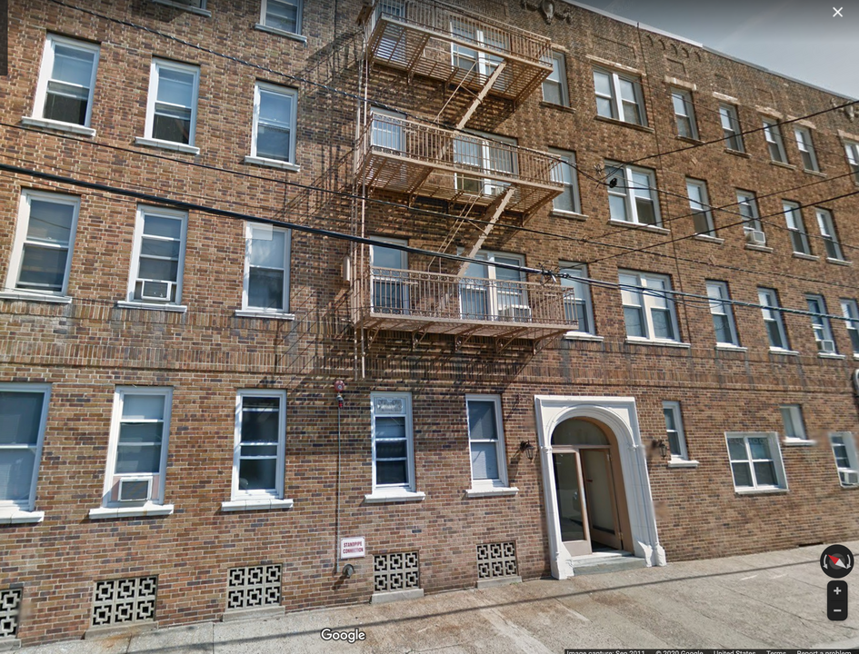 257 Grant Ave in Cliffside Park, NJ - Foto de edificio