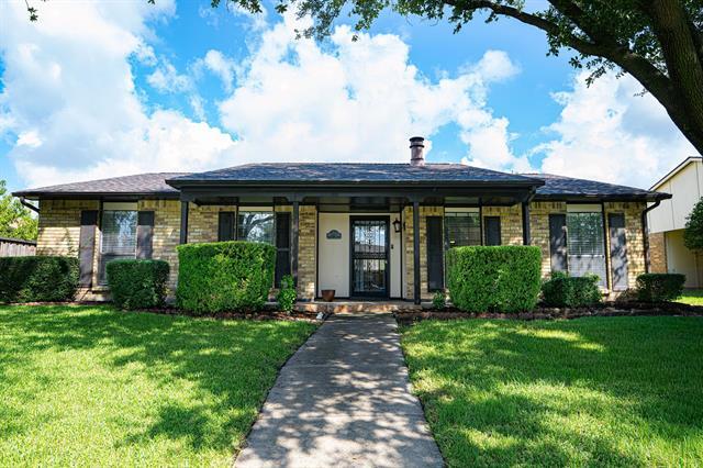 property at 418 Woodhurst Dr