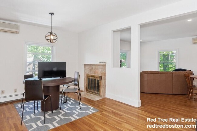 property at 21 Kinross Rd