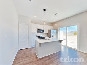 3235 Prospect Church Rd in Dunn, NC - Foto de edificio - Building Photo