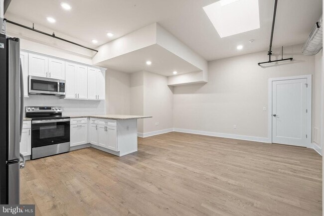 property at 30 W Broad St