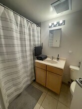 800 4th St SW, Unit N725 in Washington, DC - Building Photo - Building Photo