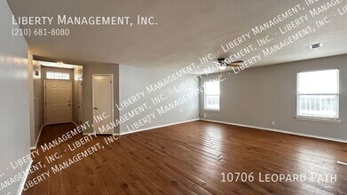 10706 Leopard Path in San Antonio, TX - Building Photo - Building Photo