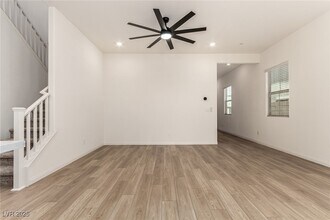 12491 Madison Pk Pl in Las Vegas, NV - Building Photo - Building Photo