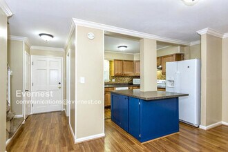 804 Vestavia Villa Ct in Vestavia Hills, AL - Building Photo - Building Photo