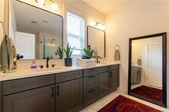 1388 La France Street Northeast in Atlanta, GA - Building Photo - Building Photo