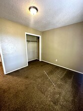 100 Garrett Ln, Unit 6 in Jennings, LA - Building Photo - Building Photo