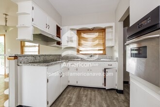 4728 Roosevelt Ave in Middletown, OH - Building Photo - Building Photo