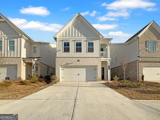property at 3624 Silvery Wy