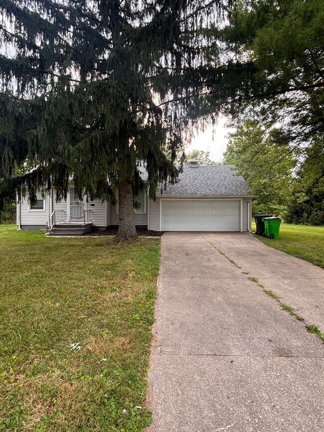property at 4684 Green Rd