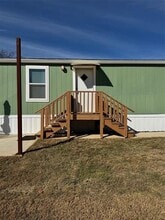 3520 Gerry Dr in Granbury, TX - Building Photo - Building Photo