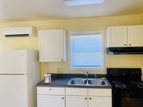 3 Brad St in Asheville, NC - Building Photo - Building Photo