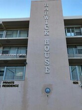 625 Antioch Ave in Fort Lauderdale, FL - Foto de edificio - Building Photo