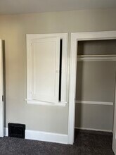 166 Brittain Rd in Akron, OH - Building Photo - Building Photo