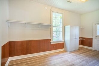 603 Pelham Rd N in Jacksonville, AL - Building Photo - Building Photo