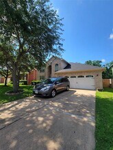 15523 Seminole Canyon Dr in Sugar Land, TX - Building Photo - Building Photo