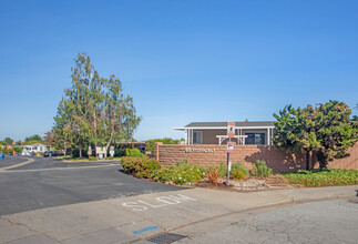 Pioneer Park Mobile Home Park in Milpitas, CA - Building Photo - Building Photo