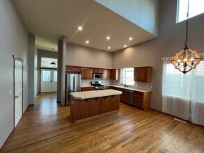 18345 Mt Townsend Dr NE in Poulsbo, WA - Building Photo - Building Photo