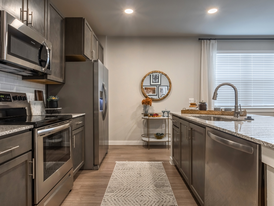 11810 Clay Rd in Houston, TX - Building Photo