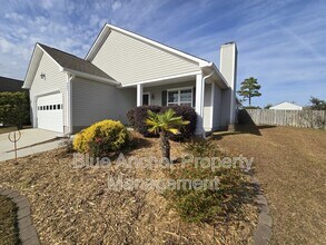 333 Rose Bud Ln in Holly Ridge, NC - Building Photo - Building Photo