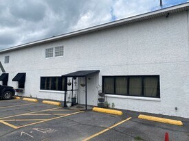 587 Florida Ave SE in Denham Springs, LA - Building Photo