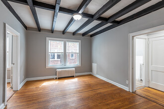 Sumner House in Hartford, CT - Building Photo - Interior Photo