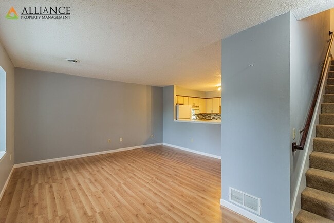 2550 Candlecrest Cir in Manhattan, KS - Building Photo - Building Photo