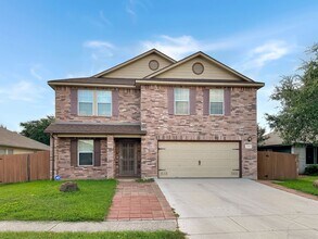 7816 Copper Hollow in Converse, TX - Building Photo - Building Photo