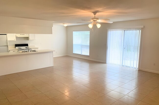 499 Spring Brook Ln in Mary Esther, FL - Building Photo - Building Photo