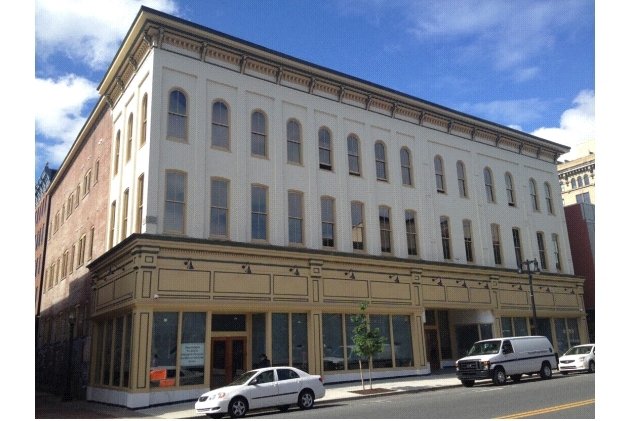 Pomeroy Lofts in Easton, PA - Building Photo