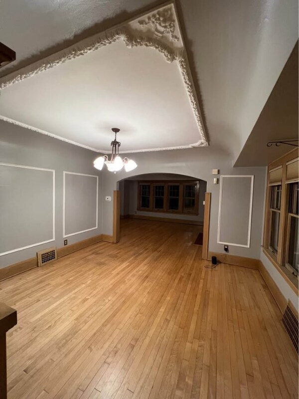 6229 W Lloyd St in Wauwatosa, WI - Building Photo - Building Photo