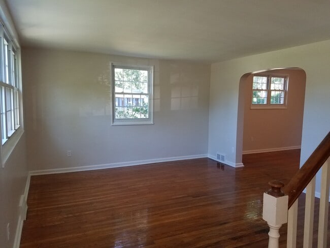 603 Topsfield Rd in Hatboro, PA - Foto de edificio - Building Photo