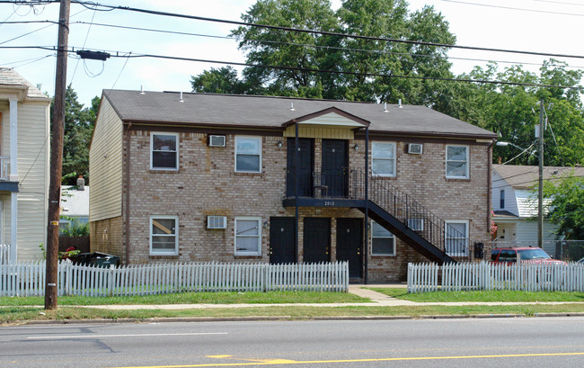 2012 Lafayette Blvd in Norfolk, VA - Building Photo - Building Photo