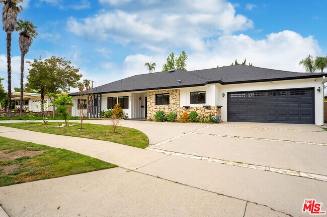 property at 4801 Heaven Ave