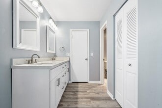 1740 NW 19th Terrace in Delray Beach, FL - Building Photo - Building Photo