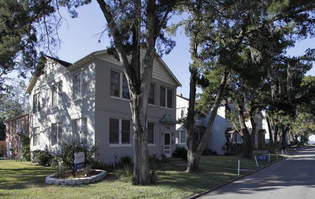 Harbor View Apartments in Jacksonville, FL - Building Photo - Building Photo