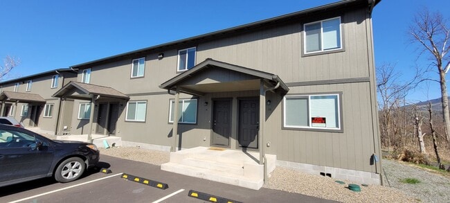property at 610 N Main St
