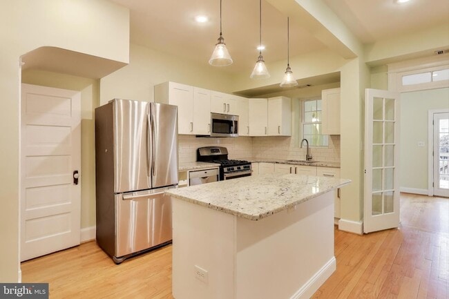 628 Madison St NW in Washington, DC - Building Photo - Building Photo