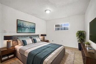 2907 NW 103rd St in Miami, FL - Building Photo - Building Photo