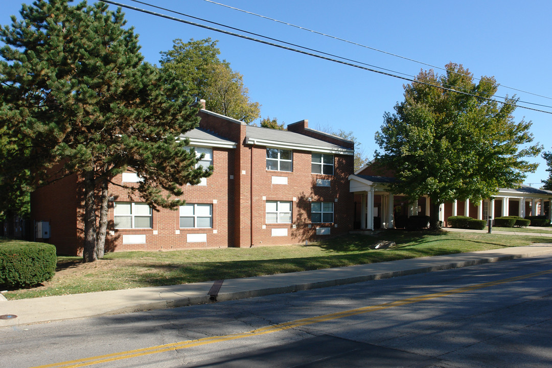 421-425 W 4th St in Lexington, KY - Foto de edificio