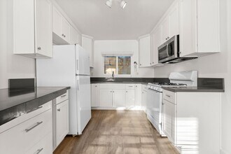 BEAUTIFUL Studio in Inglewood !! in Inglewood, CA - Foto de edificio - Interior Photo