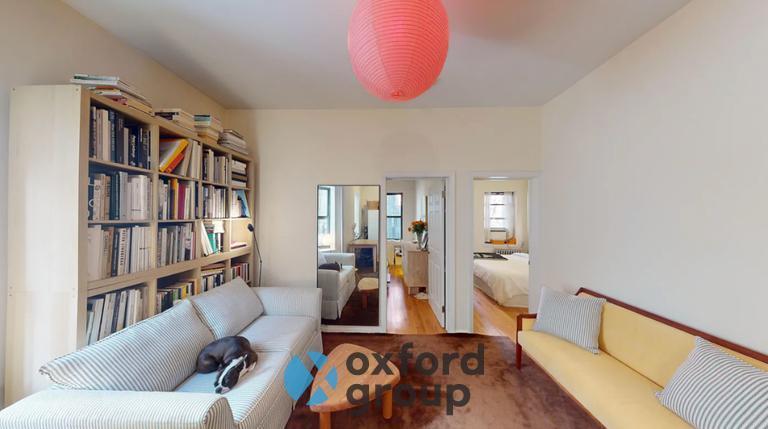 216 Grand St in New York, NY - Building Photo