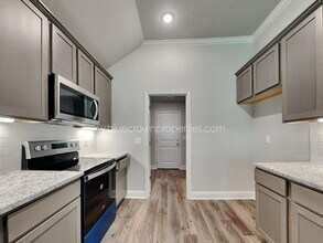 2025 Wyldewood Wy in Sherman, TX - Building Photo - Building Photo