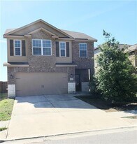 1673 Breanna Ln in Kyle, TX - Building Photo