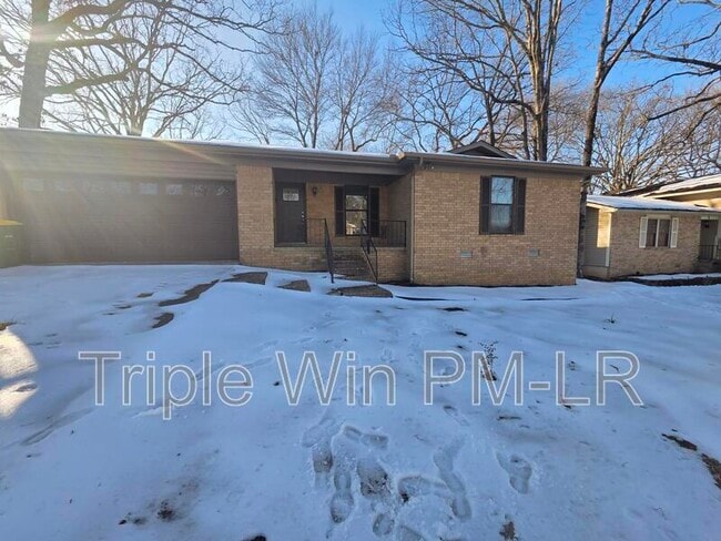 property at 3 Helen Dr