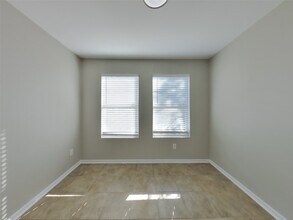 2034 Indian Clearing Trail in Rosenberg, TX - Building Photo - Building Photo